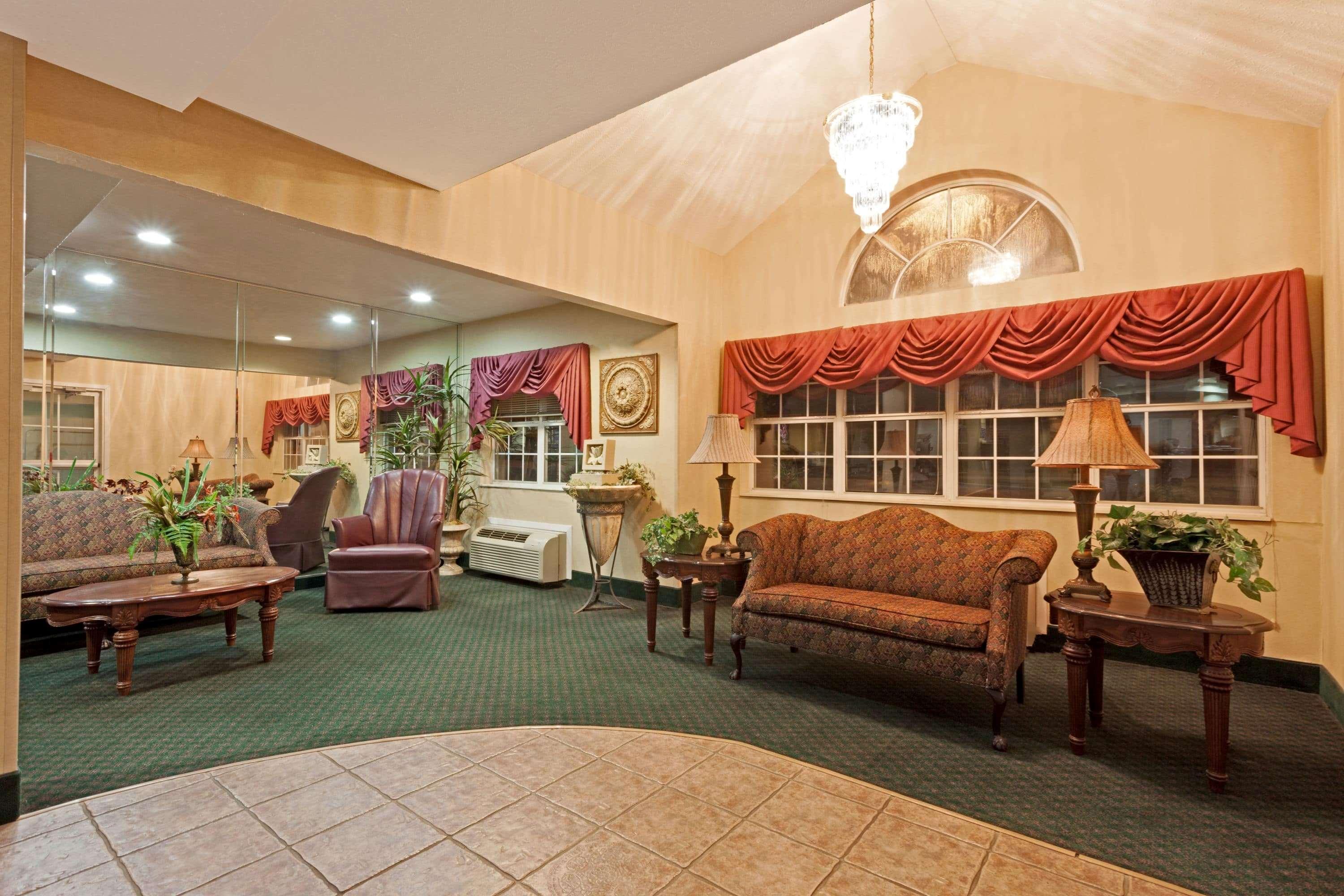 Microtel Inn & Suites By Wyndham Brandon Exterior foto